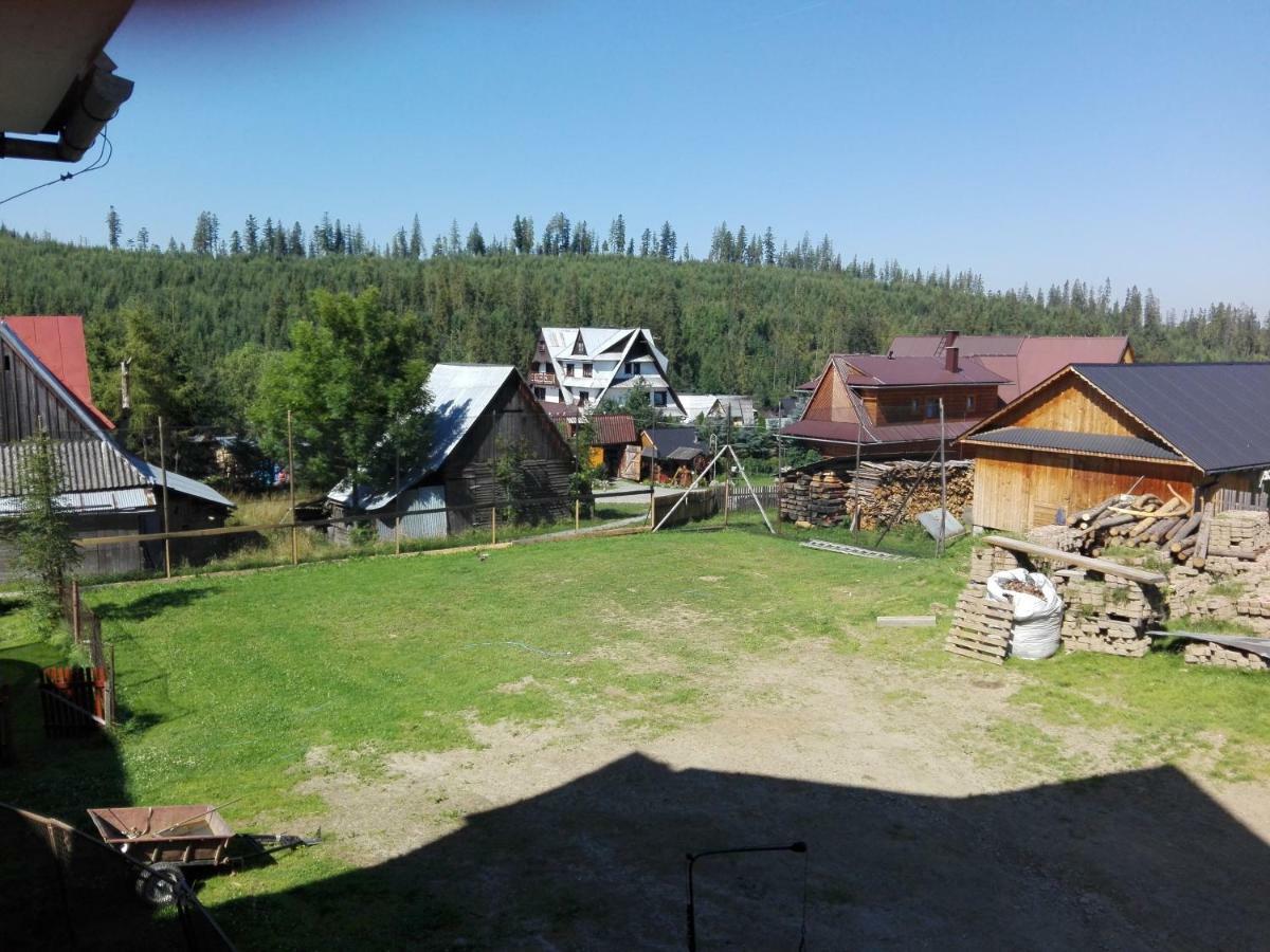 Pokoje Goscinne U Elzbiety Ciche Małe Kültér fotó